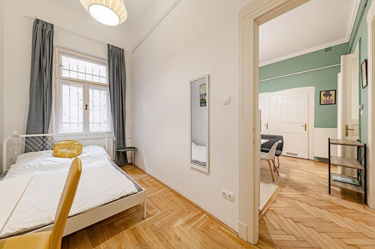 Downtown Rooms Wesselenyi Budapest Ngoại thất bức ảnh